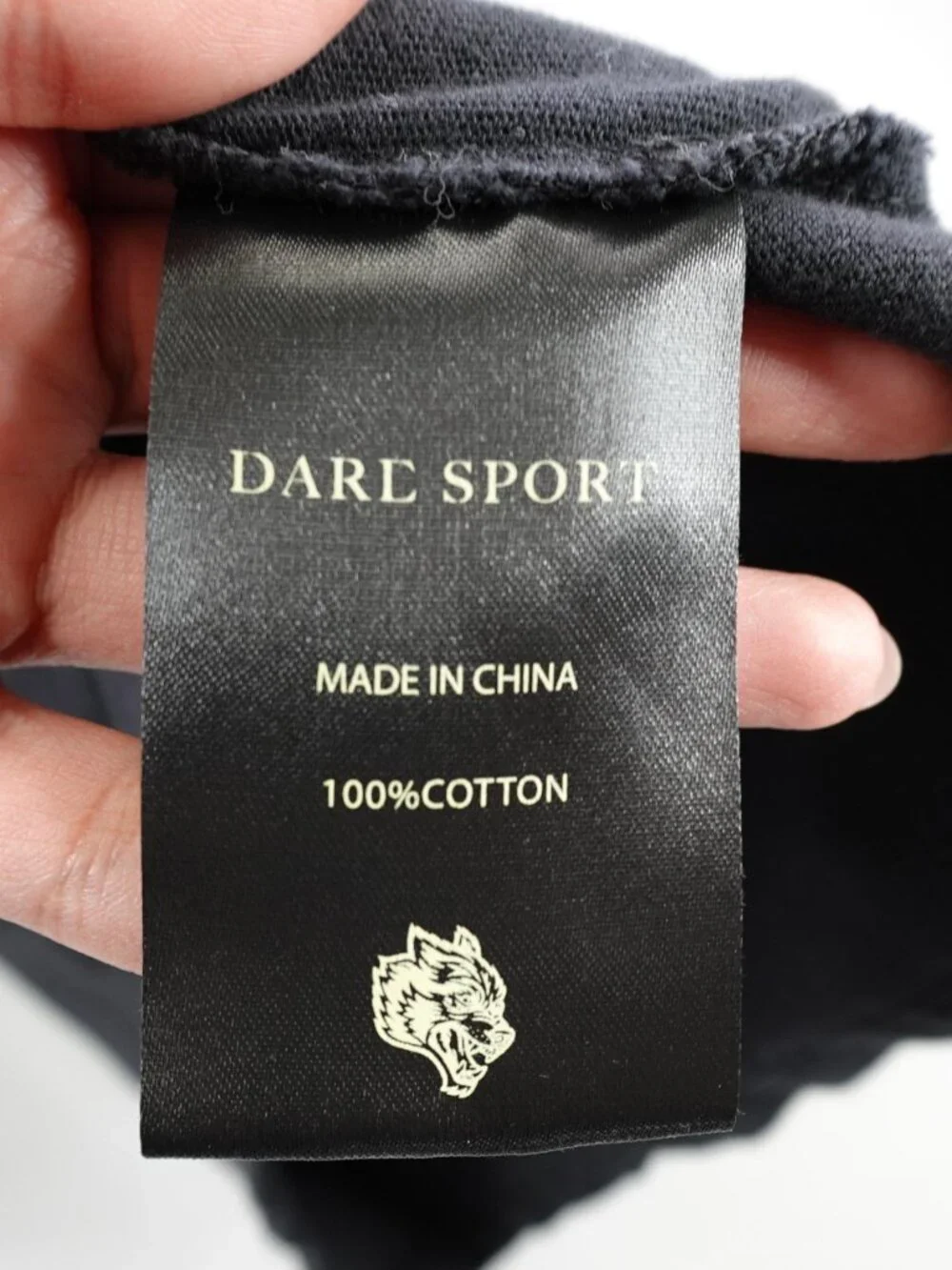 Darc Sport Shirt Mens Large Black Wolves Club Limited Edition Workout Gym 240 - Picture 4 of 10